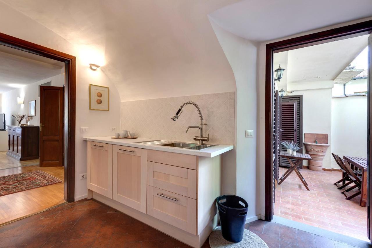 Alfani Deluxe Apartment By Mamo Firenze Bagian luar foto